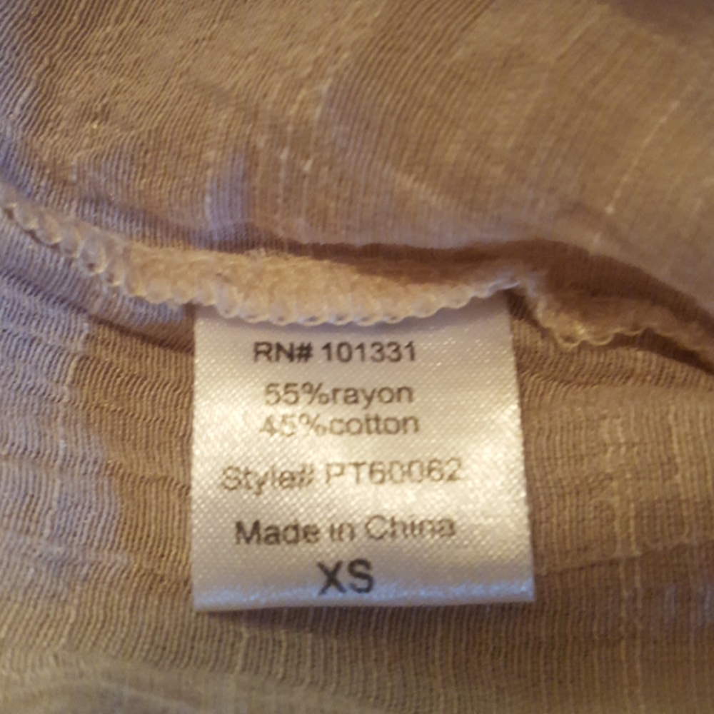 *2 for $10* Charlotte Russe cute top with lace - Picture 6 of 10